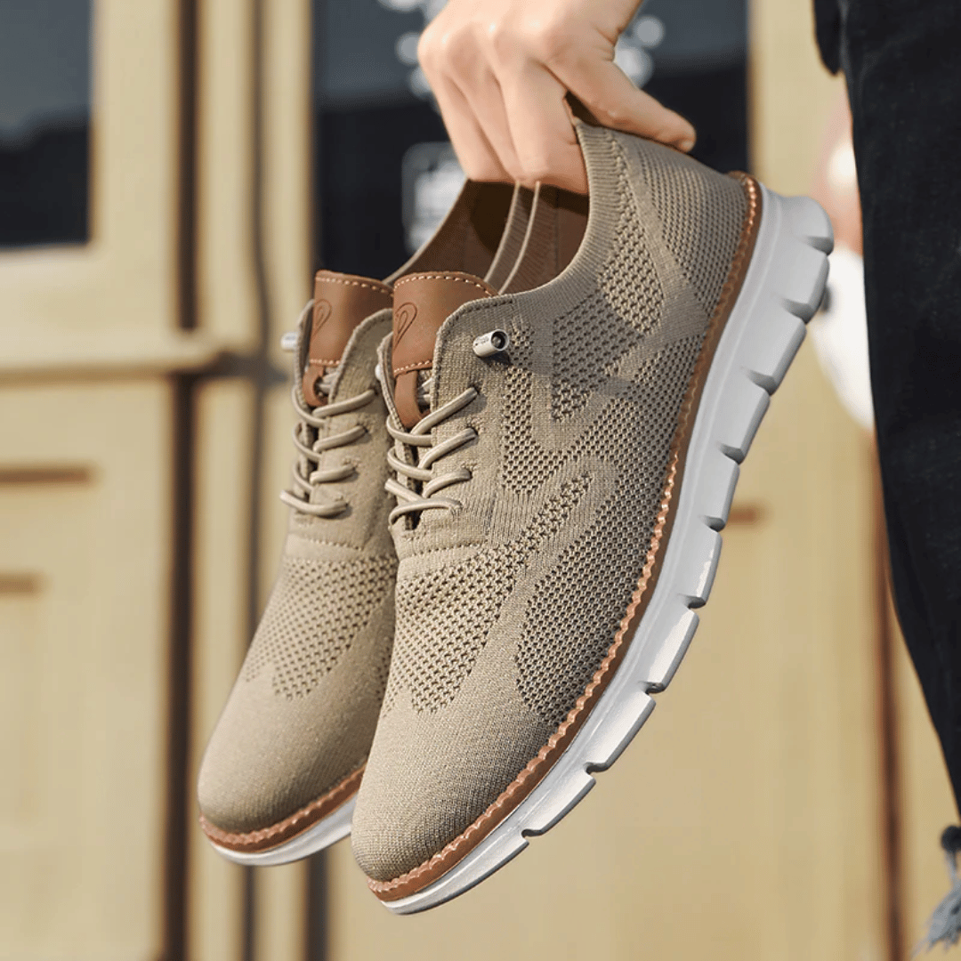 Hugo comfortable shoes interior - removable honeycomb foam footbed for custom support