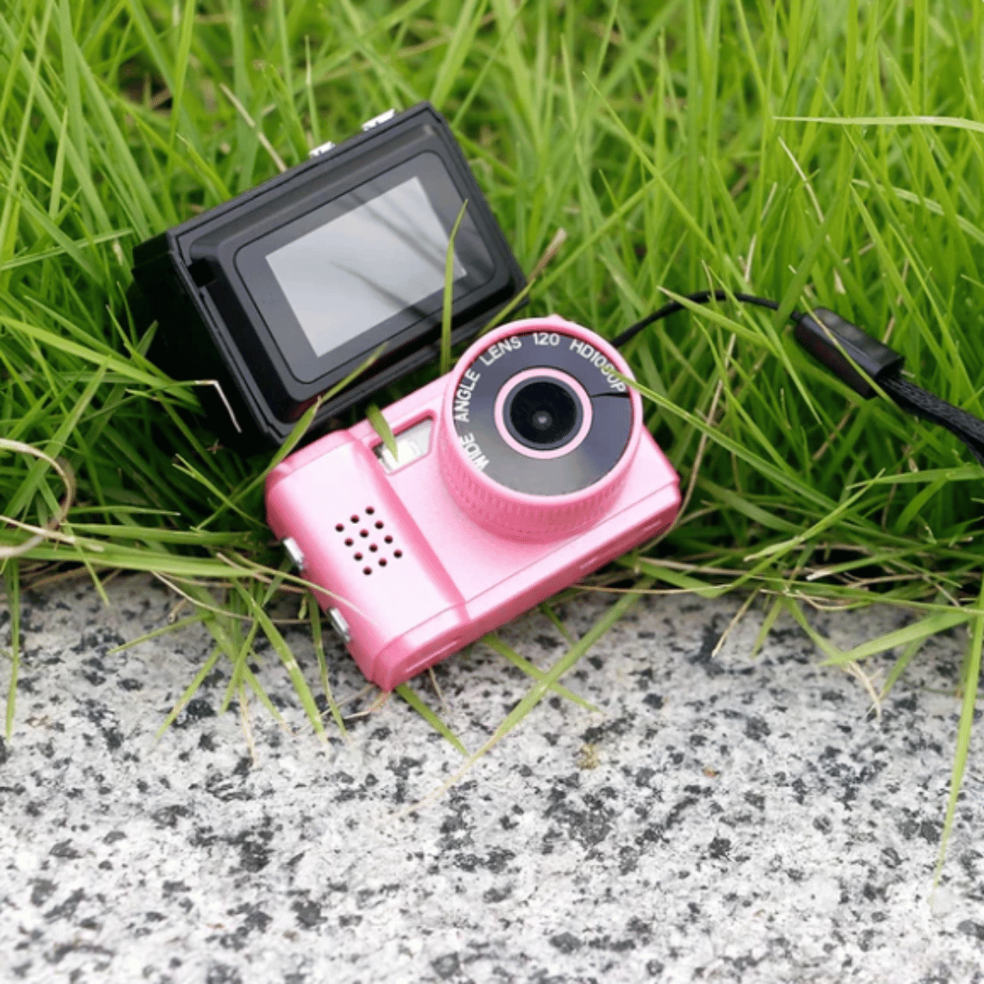 A collection of images showing a Mini Retro Camera from different angles, displaying its physical appearance and screen.
