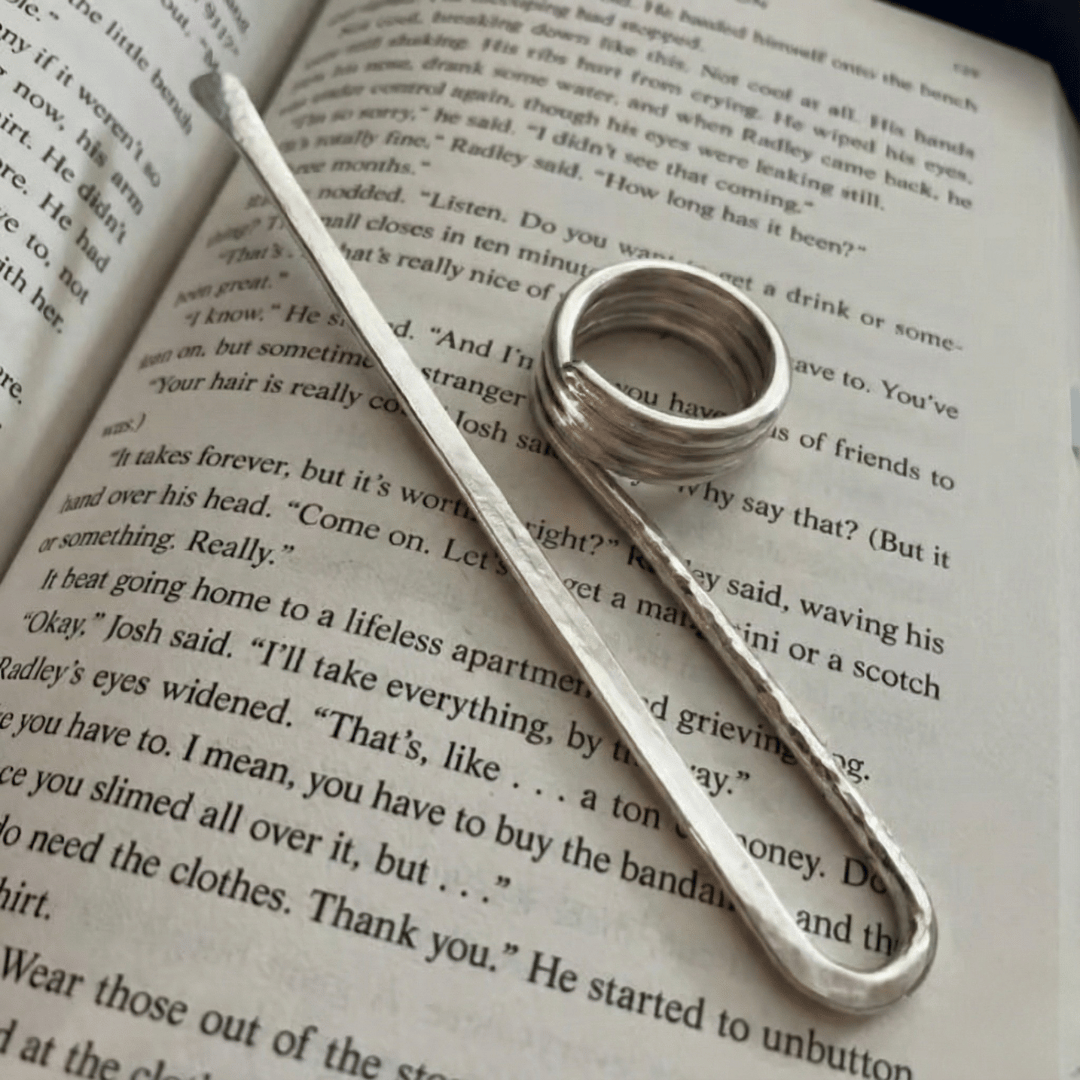 The Book Holder