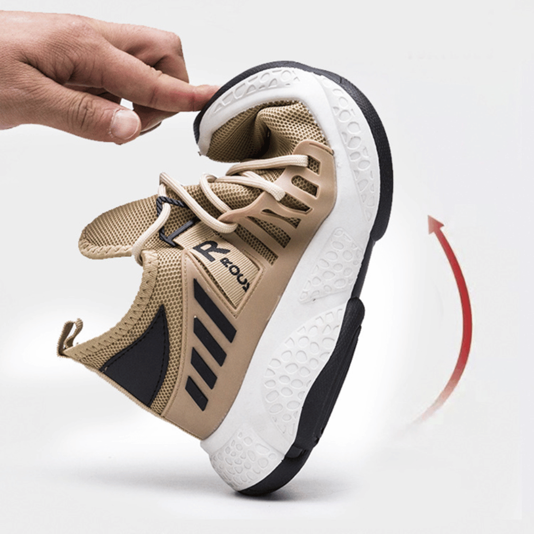 RAVEN sneakers black colorway - urban performance shoes with reinforced cushion sole and UrbanGrip outsole